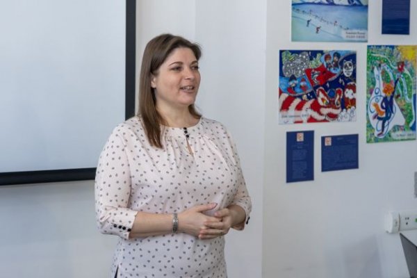 Открытие выставки «Зимняя Олимпиада в рисунках детей» в Новосибирской государственной областной научной библиотеке