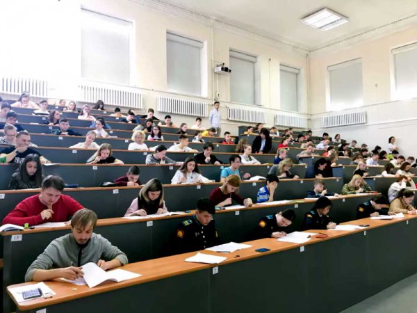 В Институте Конфуция НГТУ прошел первый в 2019 году экзамен HSK